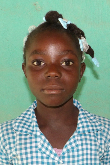 Lovena a sponsor child living in Haiti